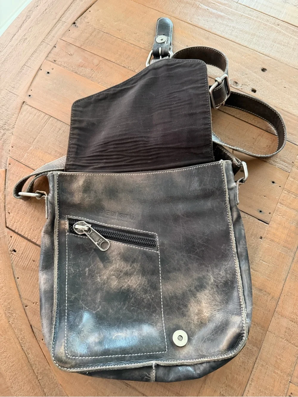 Leather Crossbody Messenger Bag - Distressed Black